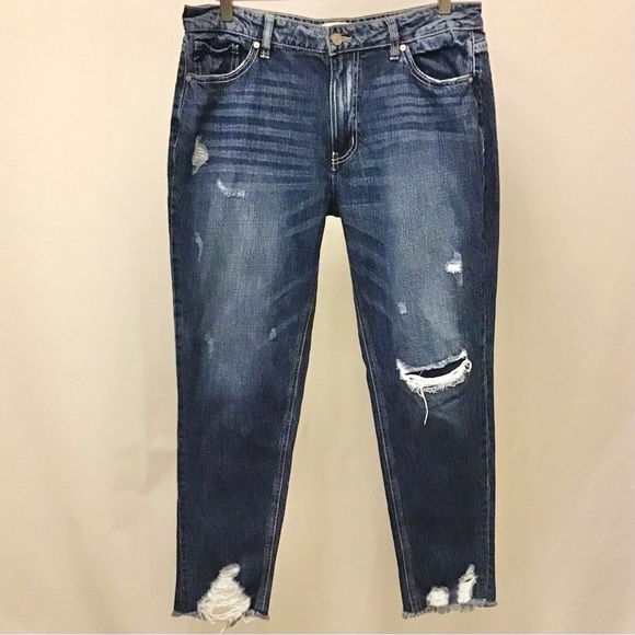 KanCan 11 (29) Mount Pleasant High Rise Boyfriend Fit Women’s Distressed Jeans - Picture 4 of 12
